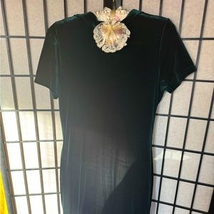 Monet made in the USA long velvet dark green dress!